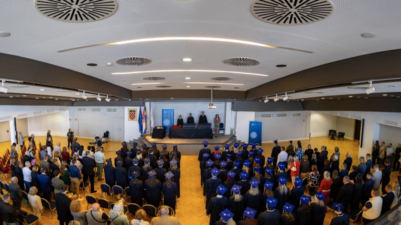 Fotografije sa svečane promocije...